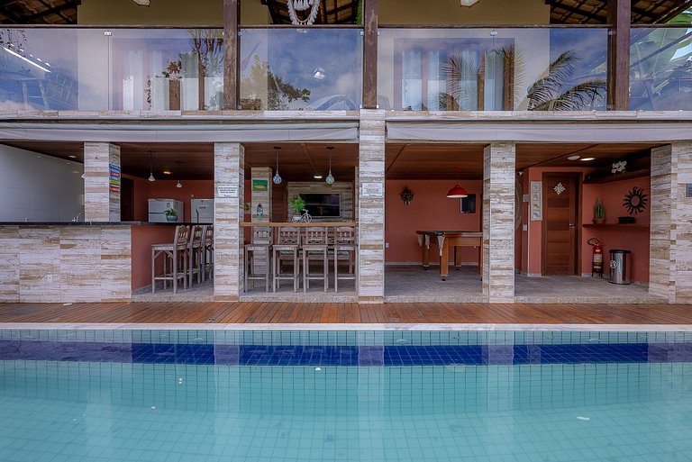 Casa Beijaflor 3 suítes alto padrão Condom c/ SPA