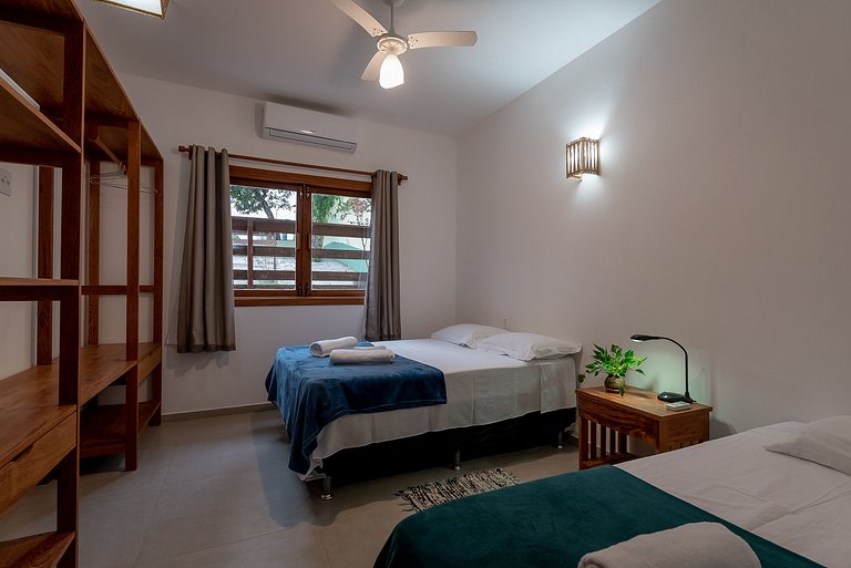 Casa Beijaflor 3 suítes alto padrão Condom c/ SPA