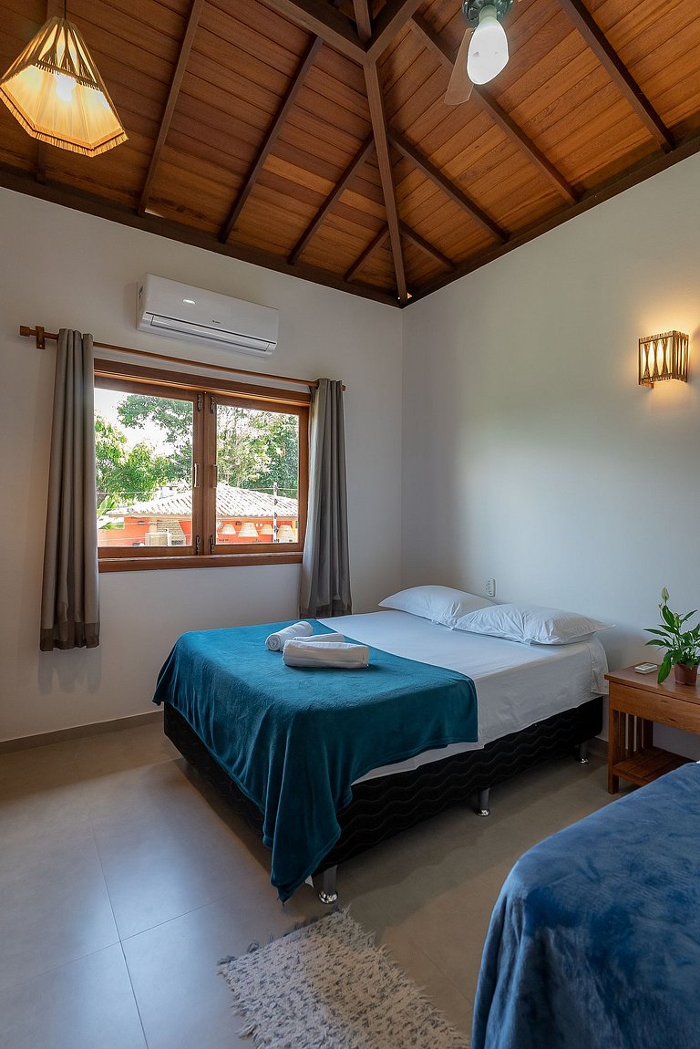 Casa Jandaia Alto padrão c/ 3 suites Condo c/ SPA