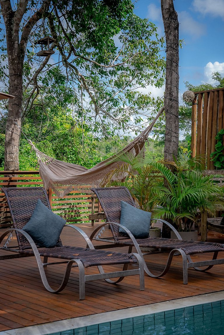 Casa Jandaia Alto padrão c/ 3 suites Condo c/ SPA