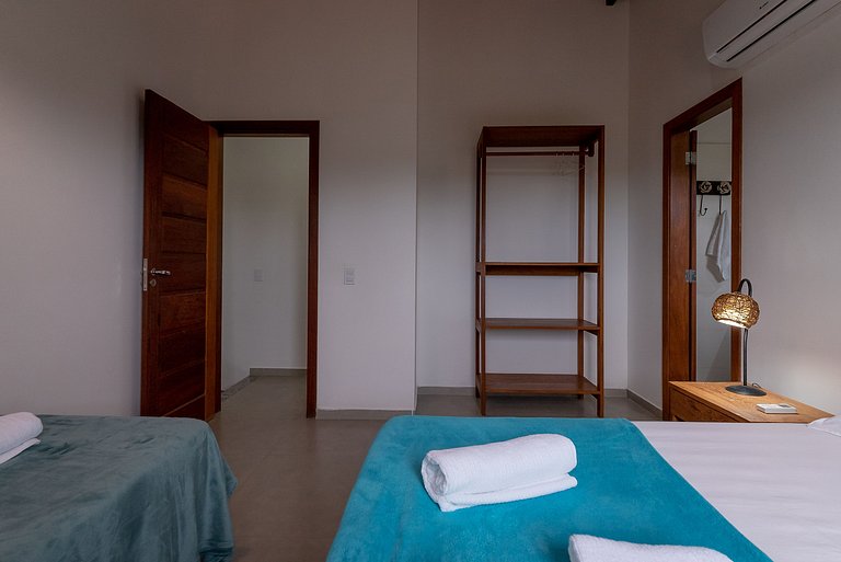 Casa Sabiá 3 suites Alto Padrão em Condo c/ SPA