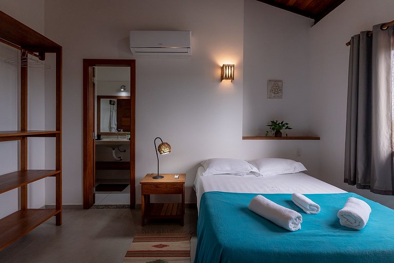 Casa Sabiá 3 suites Alto Padrão em Condo c/ SPA