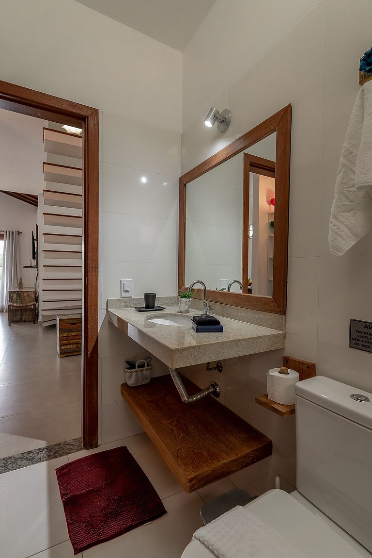 Casa Sabiá 3 suites Alto Padrão em Condo c/ SPA