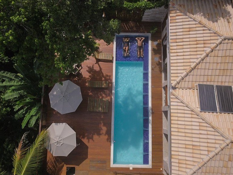 Casa Sabiá 3 suites Alto Padrão em Condo c/ SPA