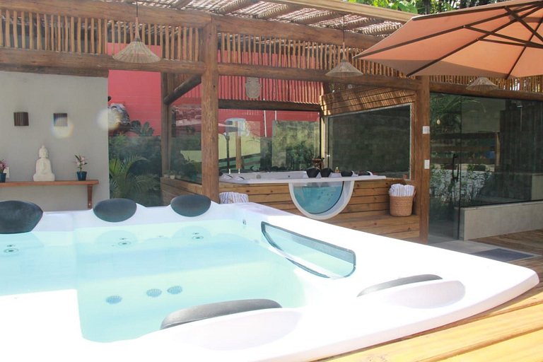 Casa Sabiá 3 suites Alto Padrão em Condo c/ SPA