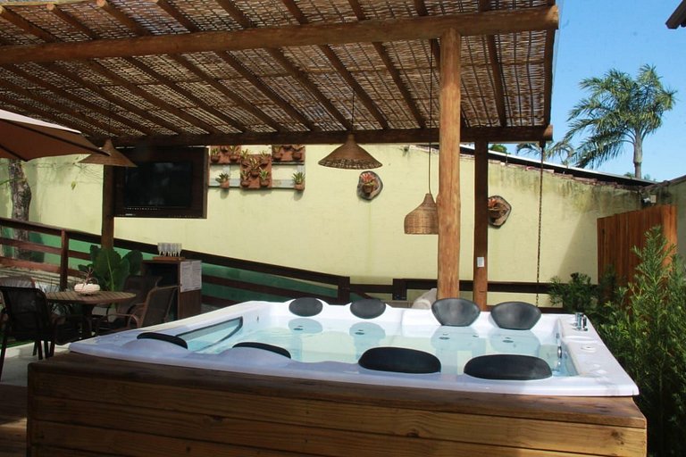 Casa Sabiá 3 suites Alto Padrão em Condo c/ SPA