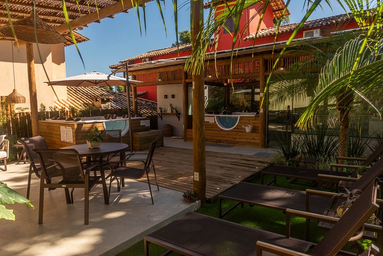 Casa Jandaia Alto padrão c/ 3 suites Condo c/ SPA